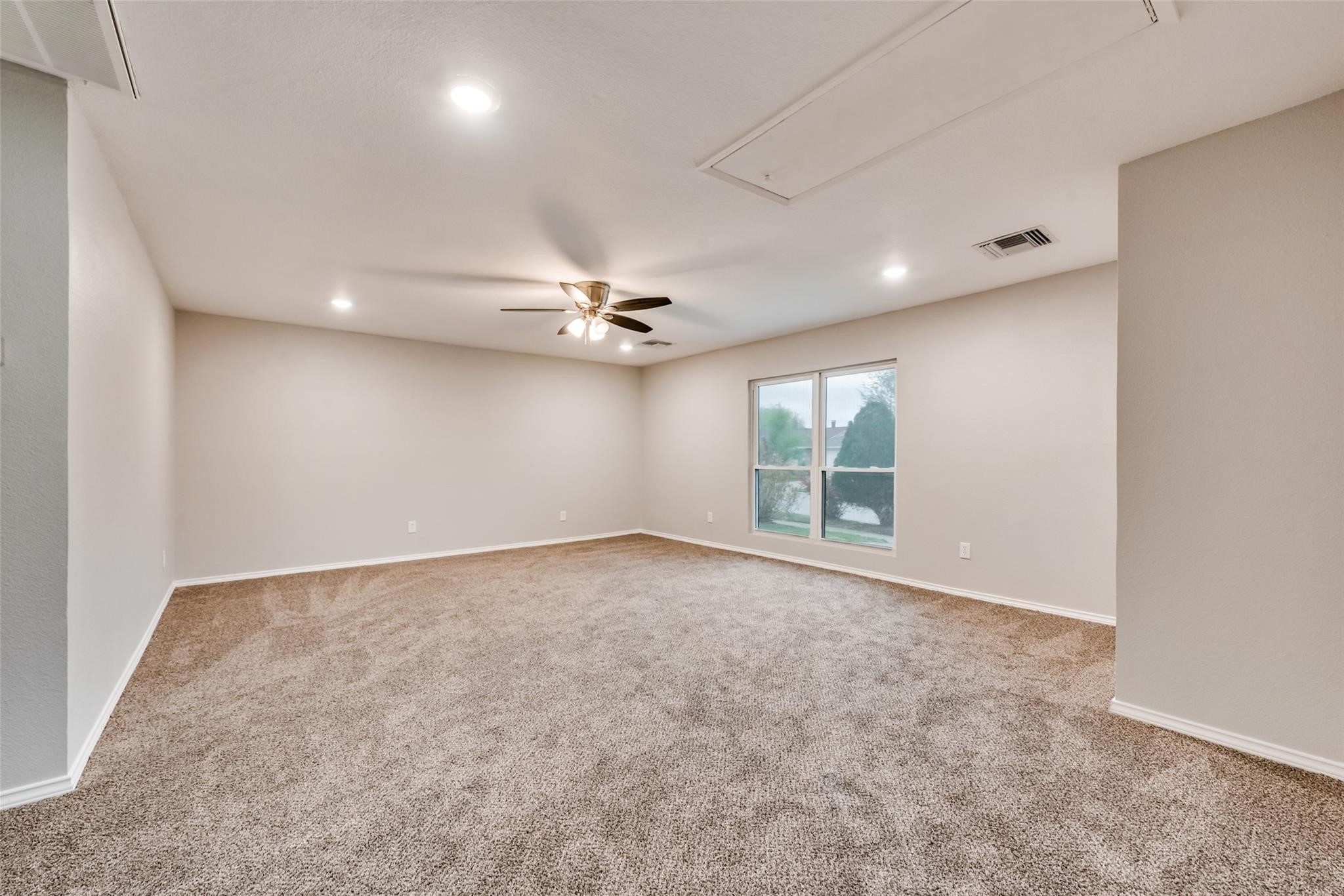 2122 Foxcroft Lane Arlington TX 76014