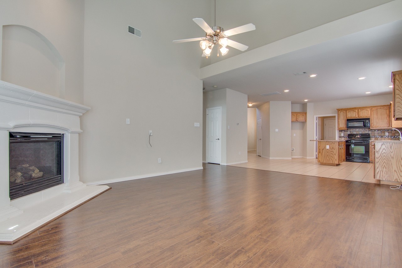 11800 Porcupine Drive Fort Worth TX 76244