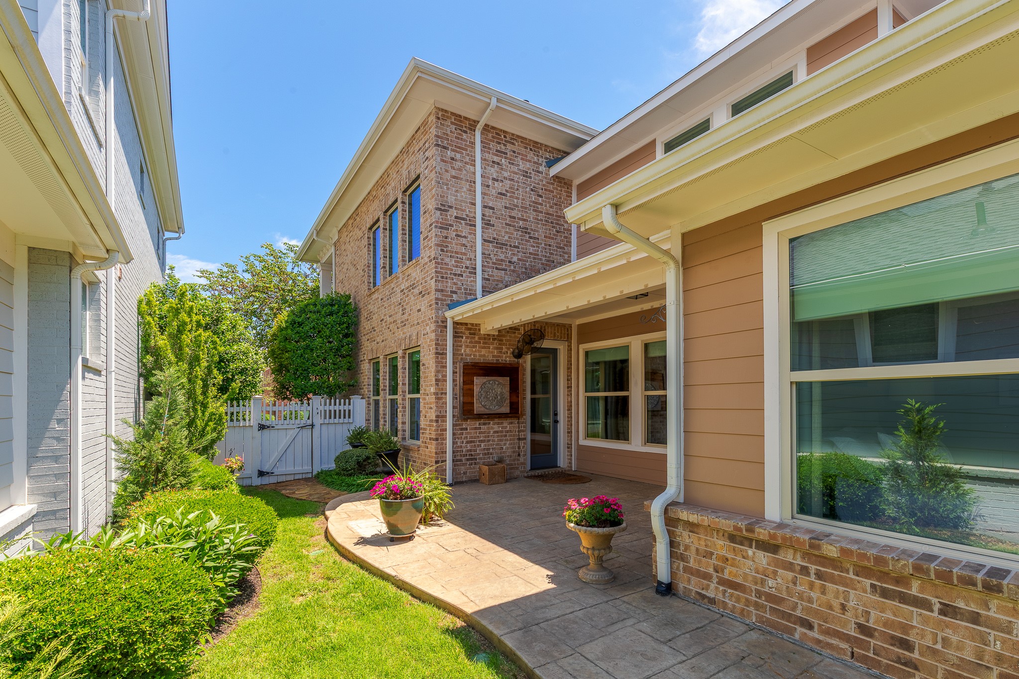 2205 State Boulevard Mckinney TX 75071