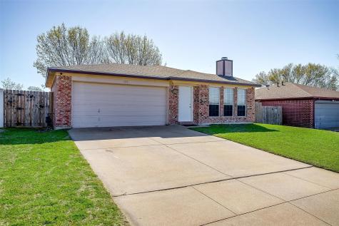 709 Basset Locke Drive Fort Worth TX 76108