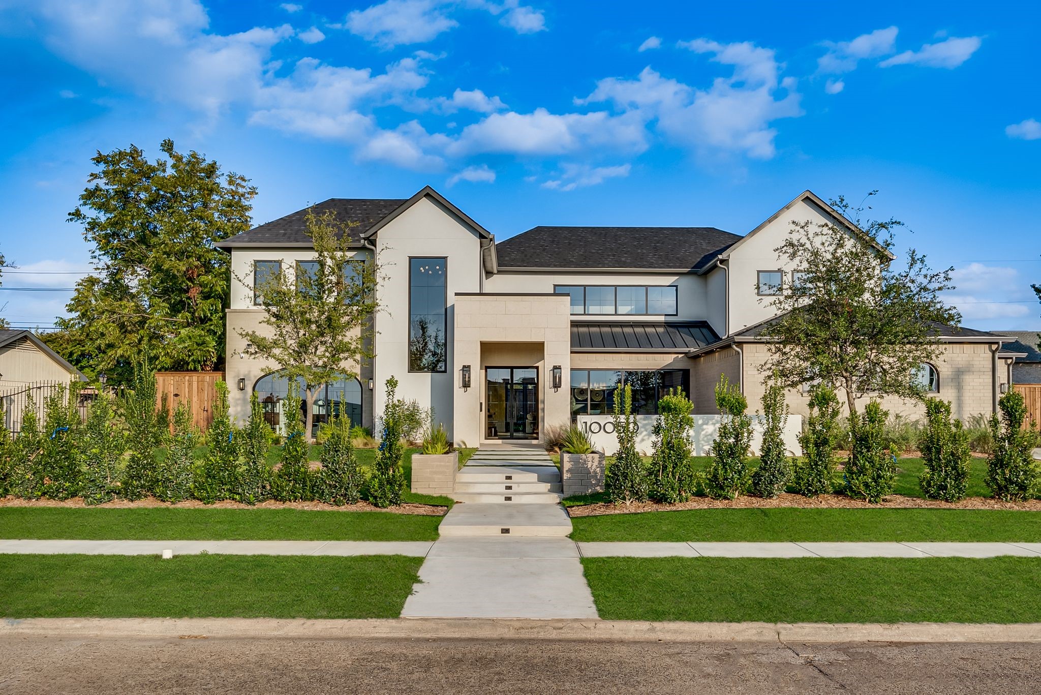 10050 Gooding Drive Dallas TX 75229