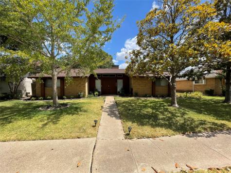 606 Country View Lane Garland TX 75043