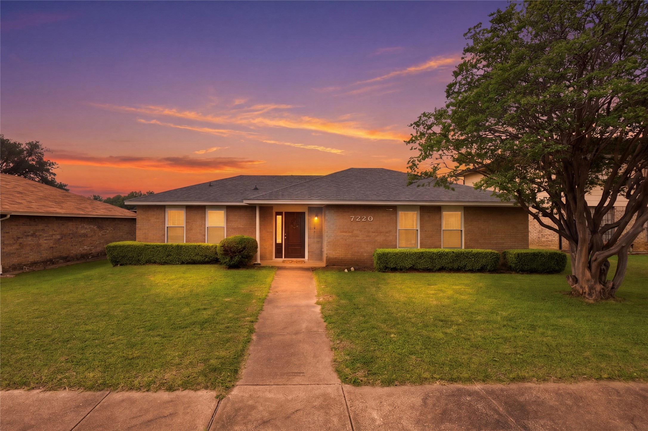 7220 Elderberry Lane Dallas TX 75249