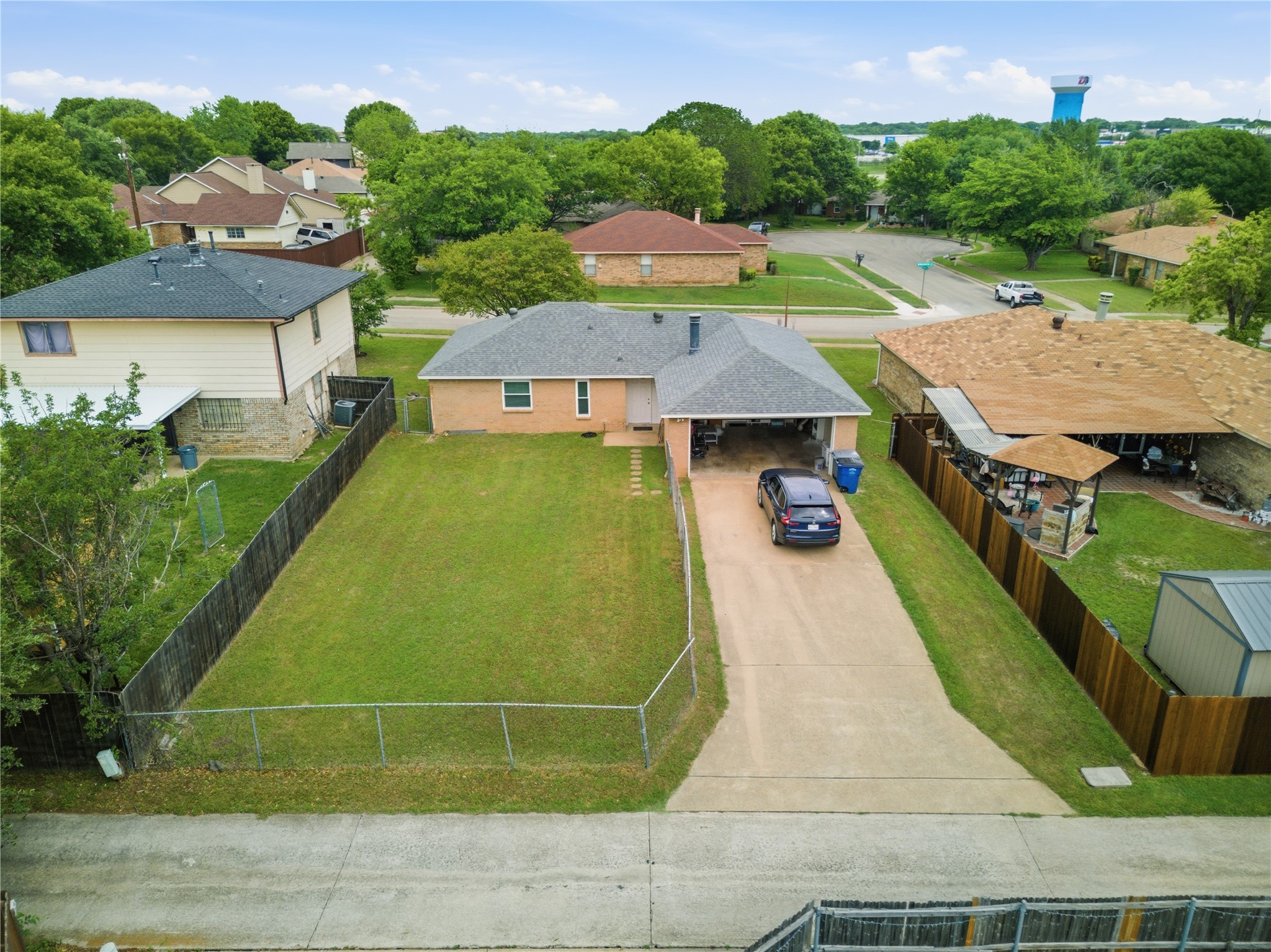 7220 Elderberry Lane Dallas TX 75249