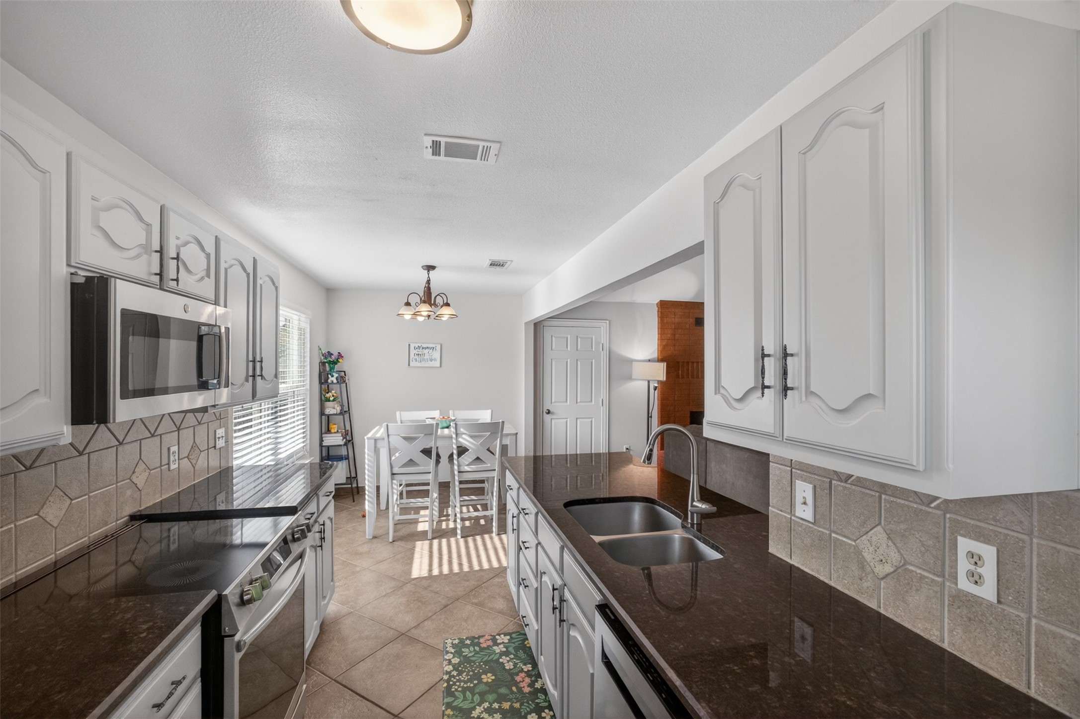 7220 Elderberry Lane Dallas TX 75249