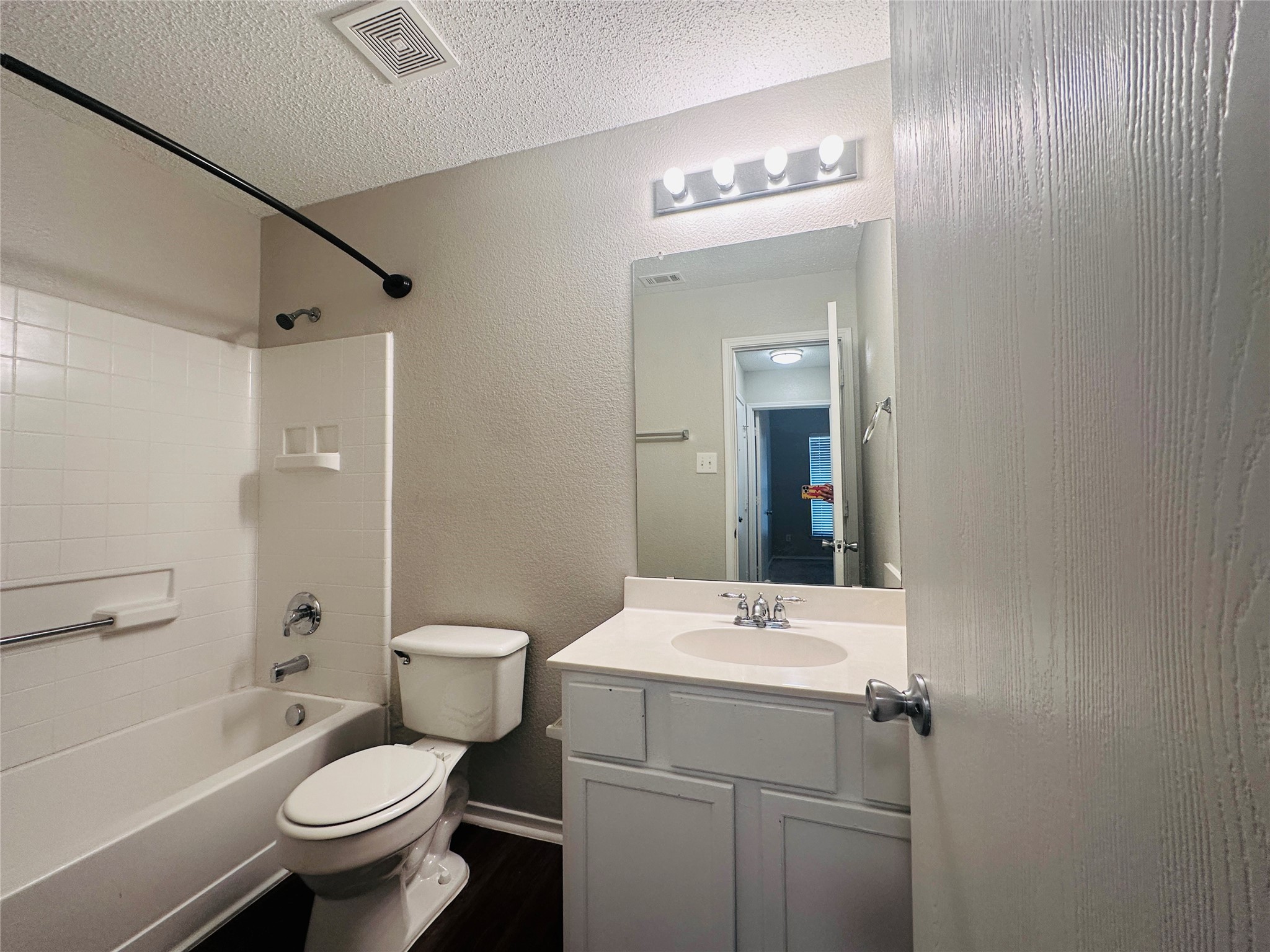 2432 Spoonbill Court Mesquite TX 75181