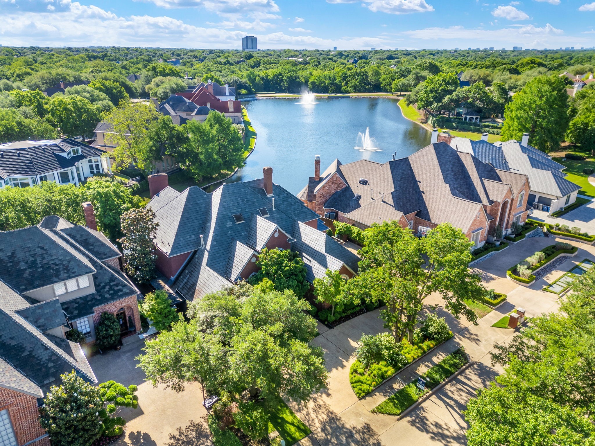 4716 Stonehearth Place Dallas TX 75287