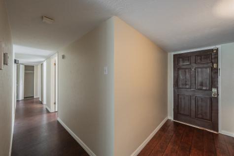 2710 Ashglen Drive Garland TX 75043