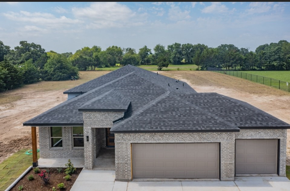 2999 County Road 3121 Greenville TX 75402