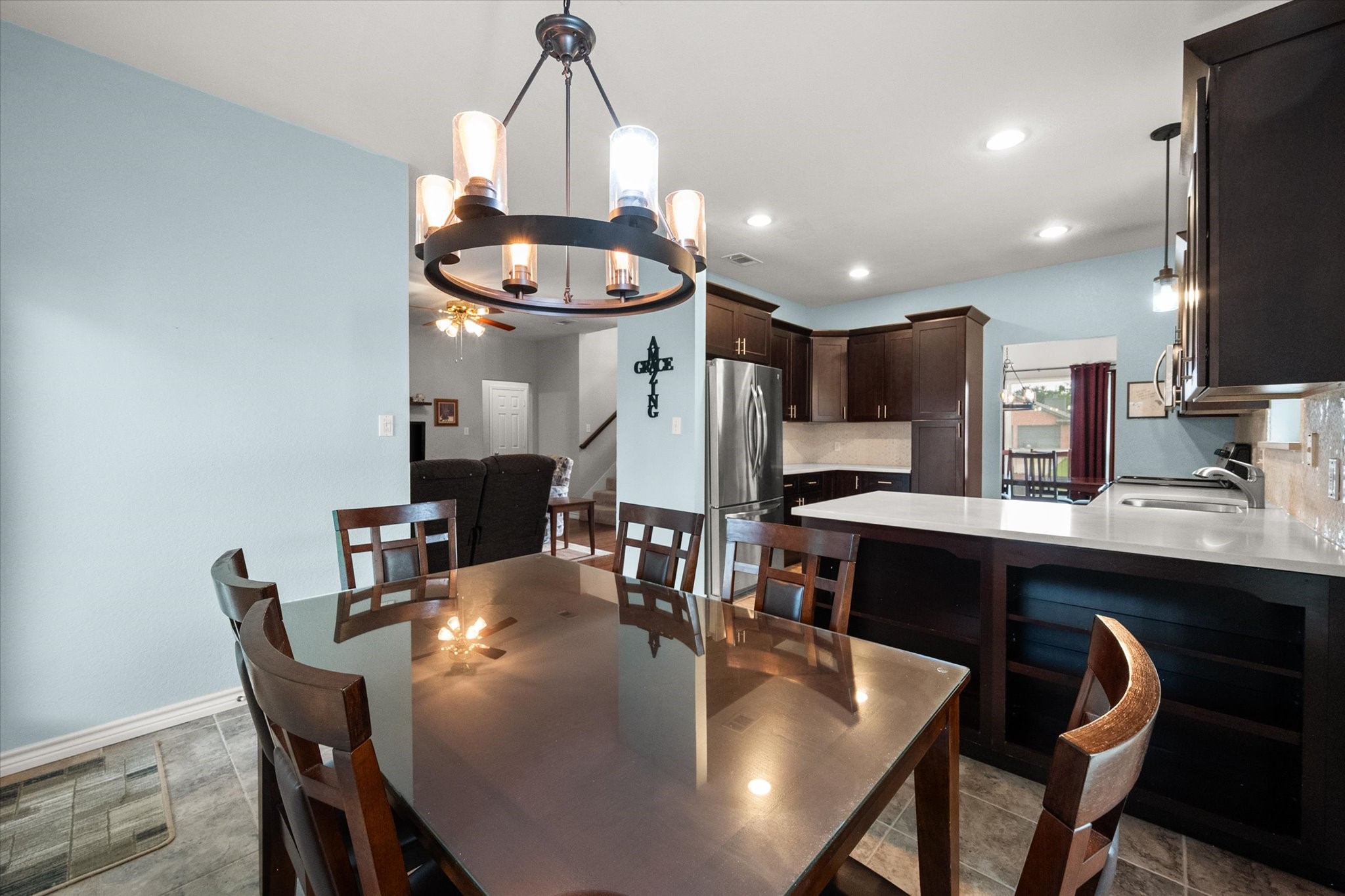 6222 St Leonard Drive Arlington TX 76001