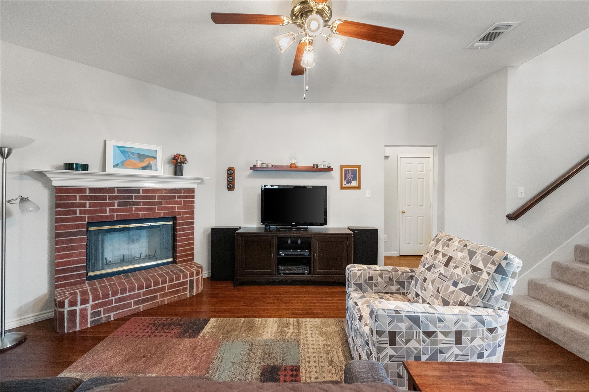 6222 St Leonard Drive Arlington TX 76001
