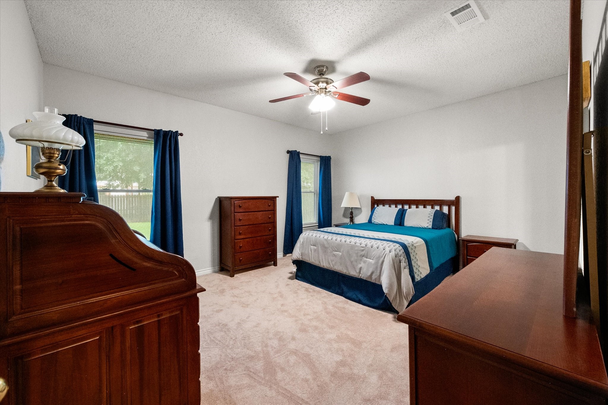 6222 St Leonard Drive Arlington TX 76001
