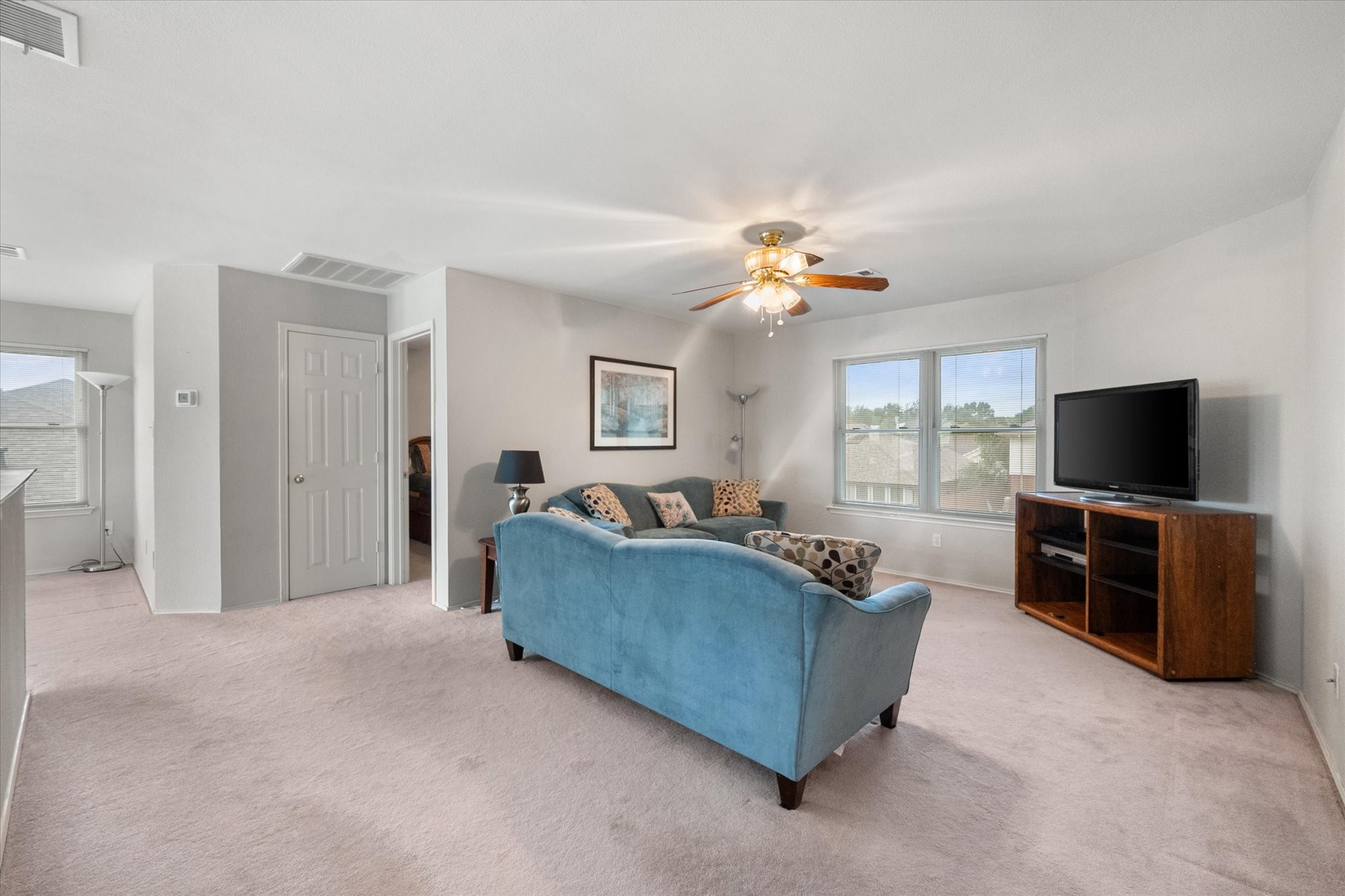 6222 St Leonard Drive Arlington TX 76001