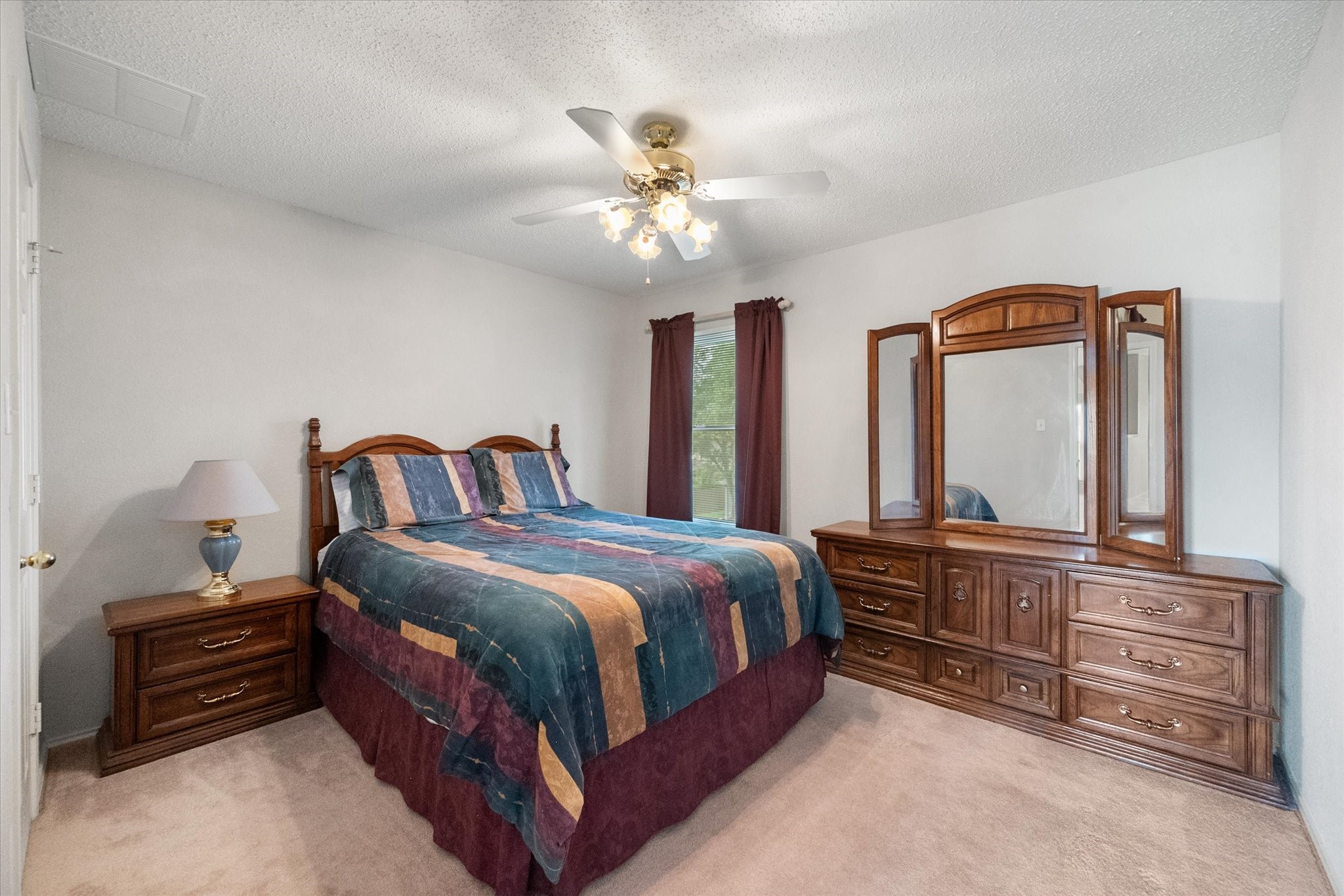 6222 St Leonard Drive Arlington TX 76001