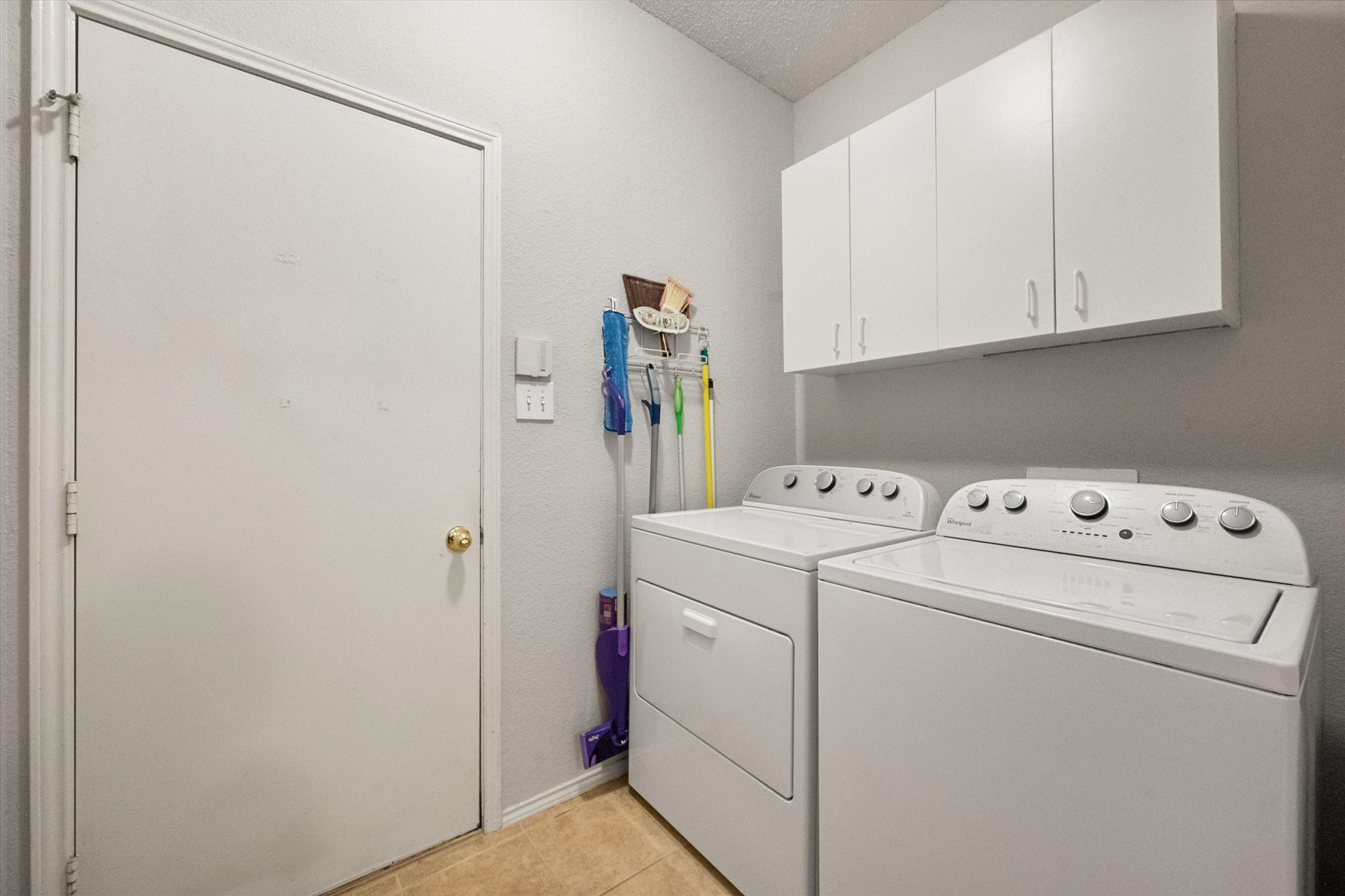 6222 St Leonard Drive Arlington TX 76001