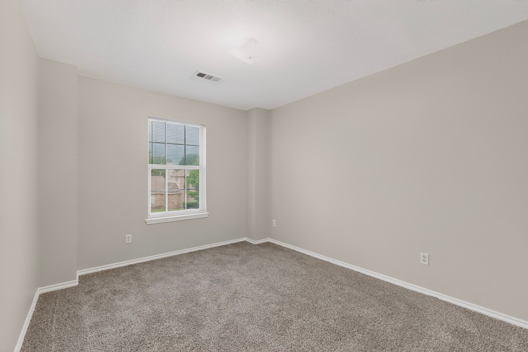 1119 Wayne Avenue Duncanville TX 75137