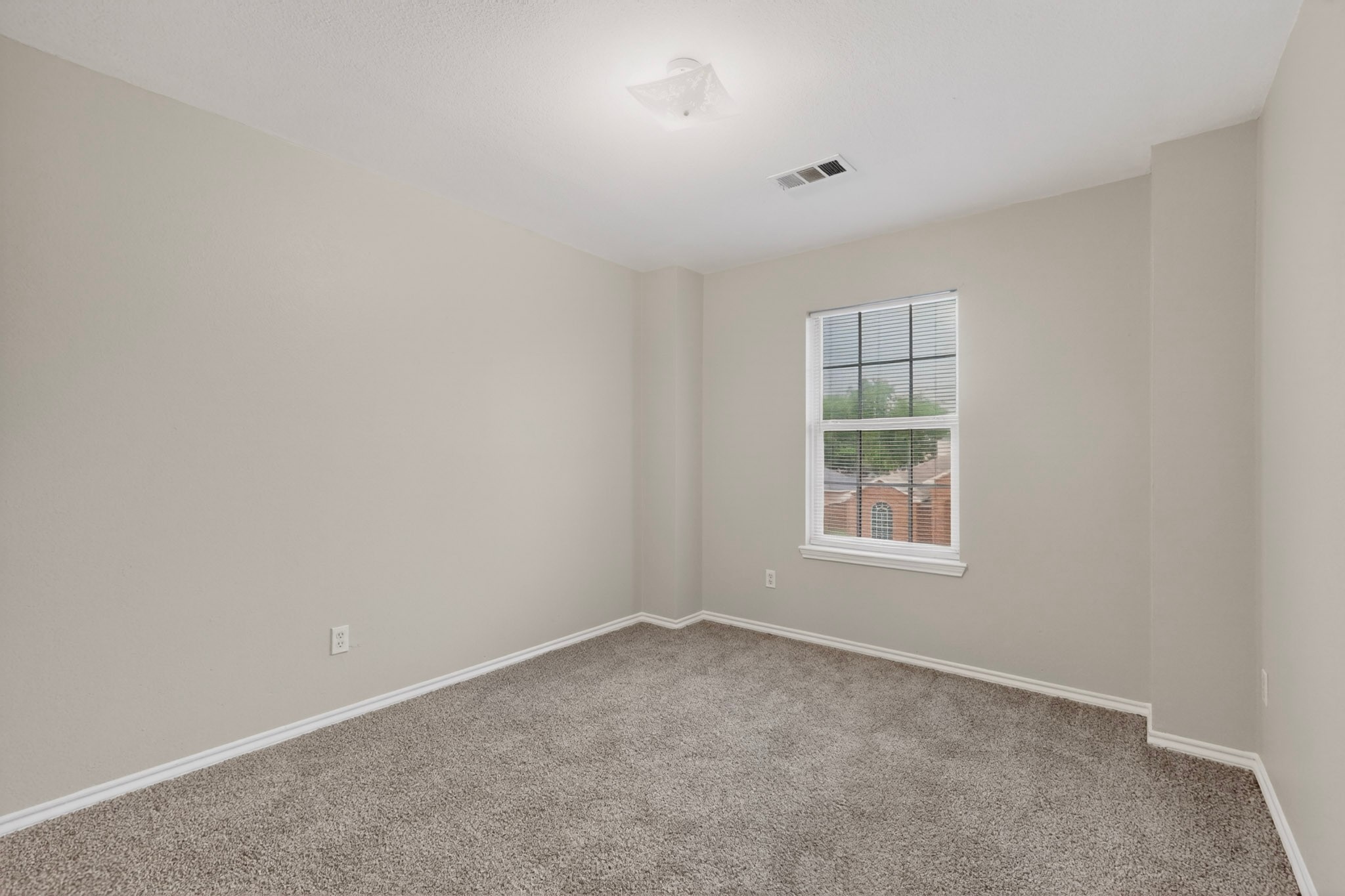 1119 Wayne Avenue Duncanville TX 75137