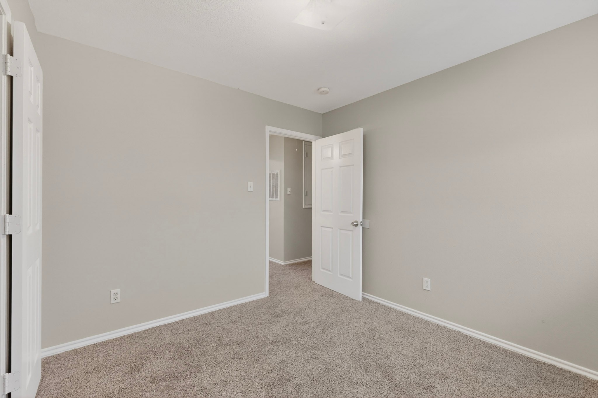 1119 Wayne Avenue Duncanville TX 75137