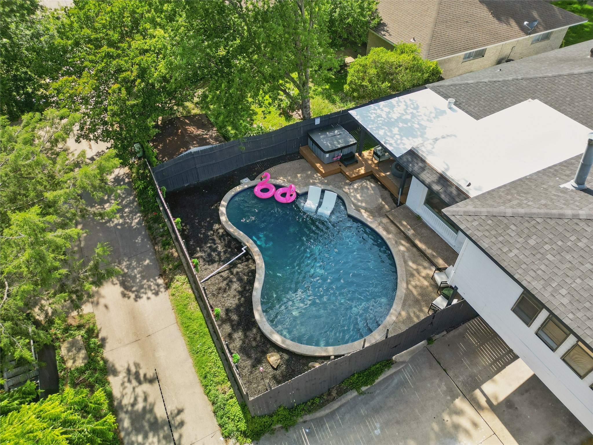 522 Flamingo Way Duncanville TX 75116