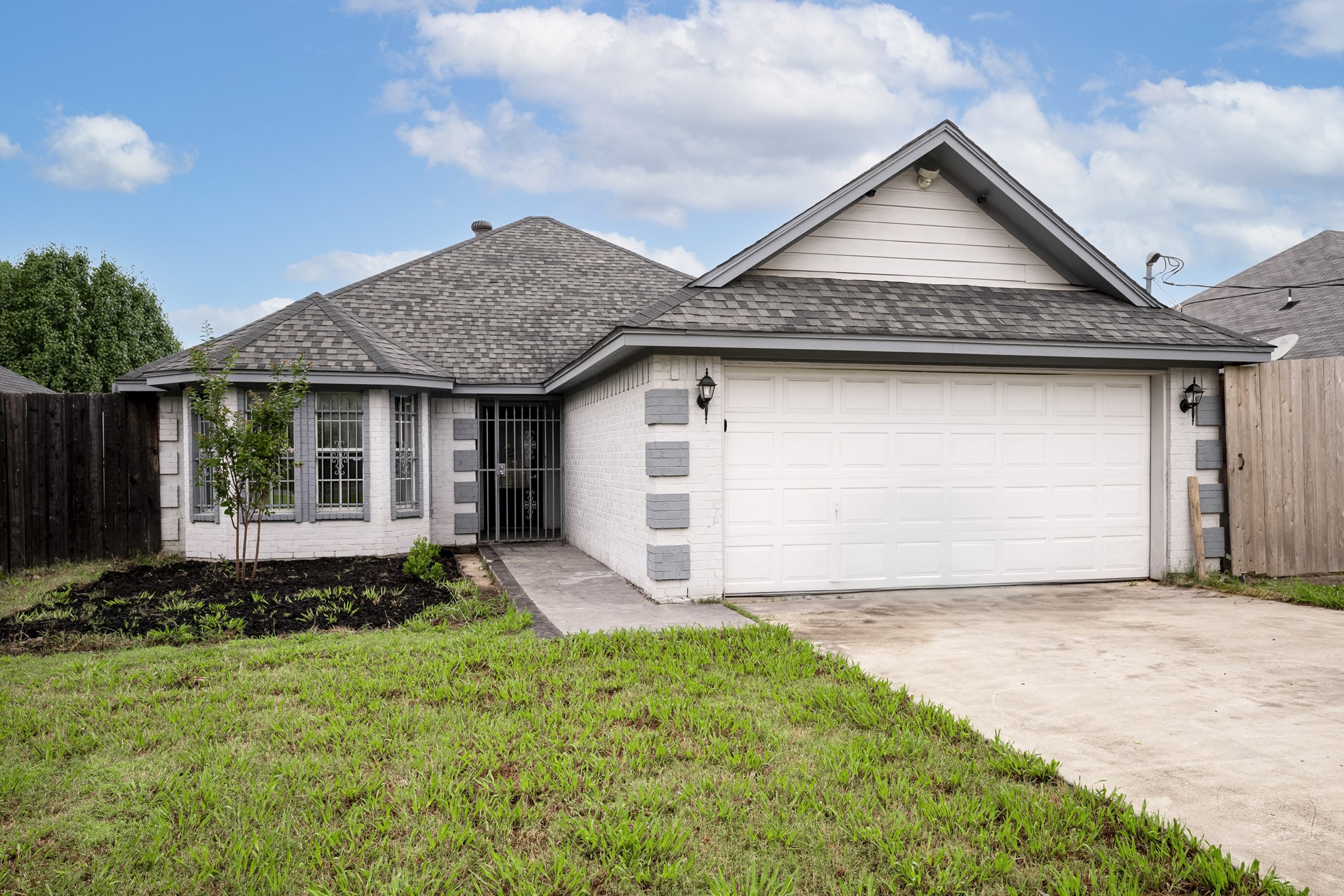 2607 Aspen Drive Dallas TX 75227