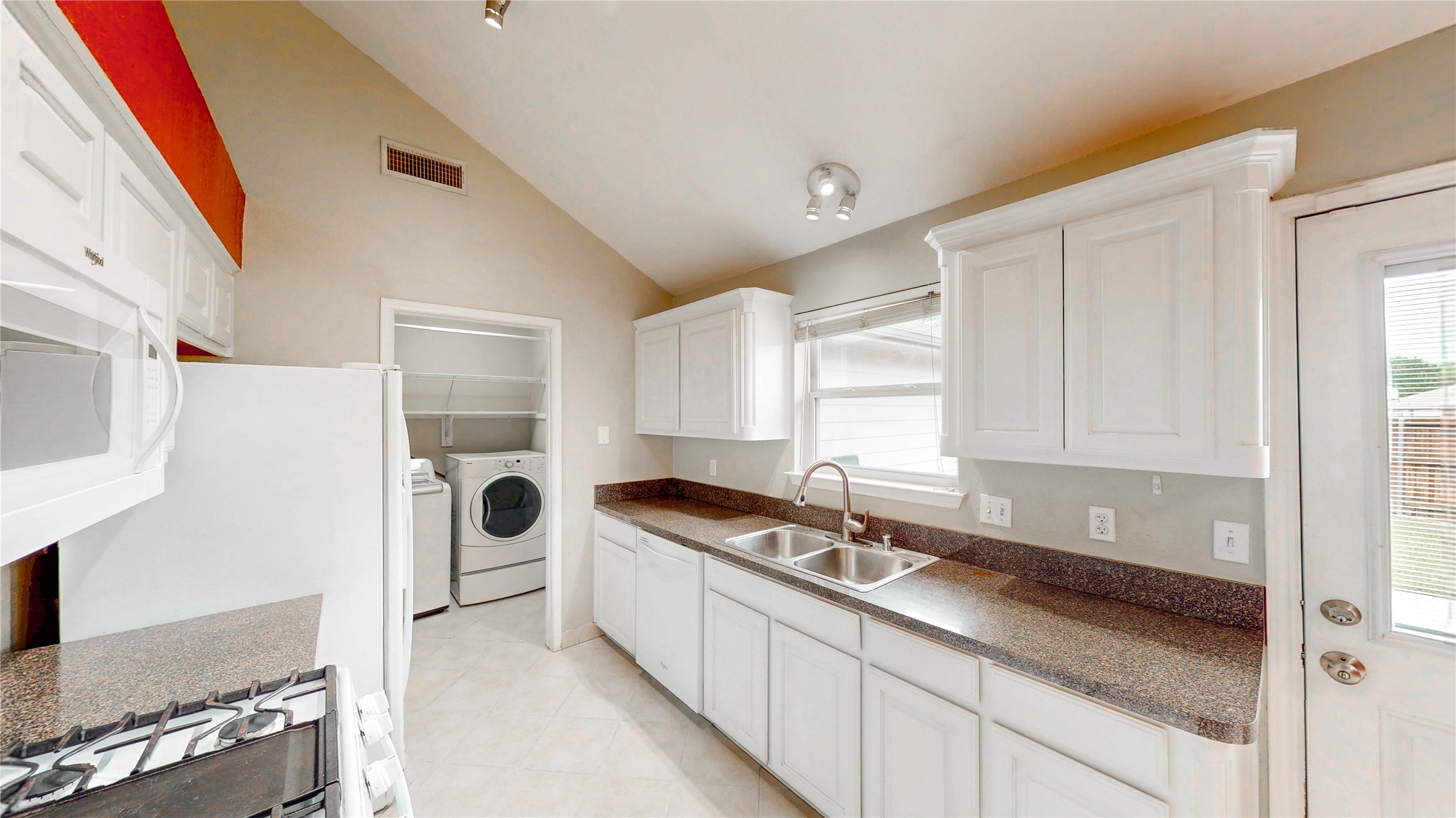 804 Lake Bluff Drive Flower Mound TX 75028