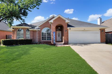 405 Jennifer Lane Arlington TX 76002