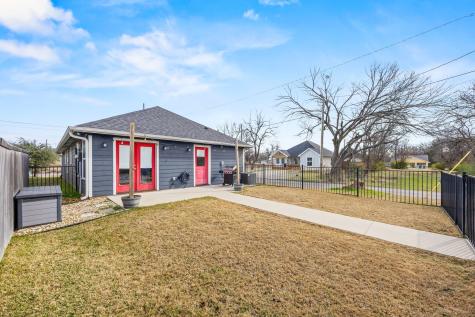 800 N Broughton Street Sherman TX 75090