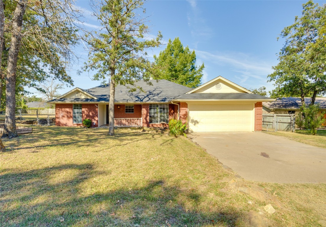 409 Cedarwood Street Azle TX 76020