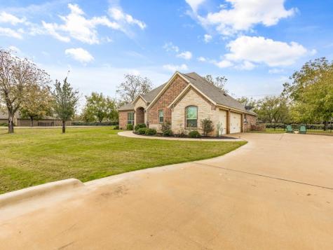 5607 Medinah Court Granbury TX 76049