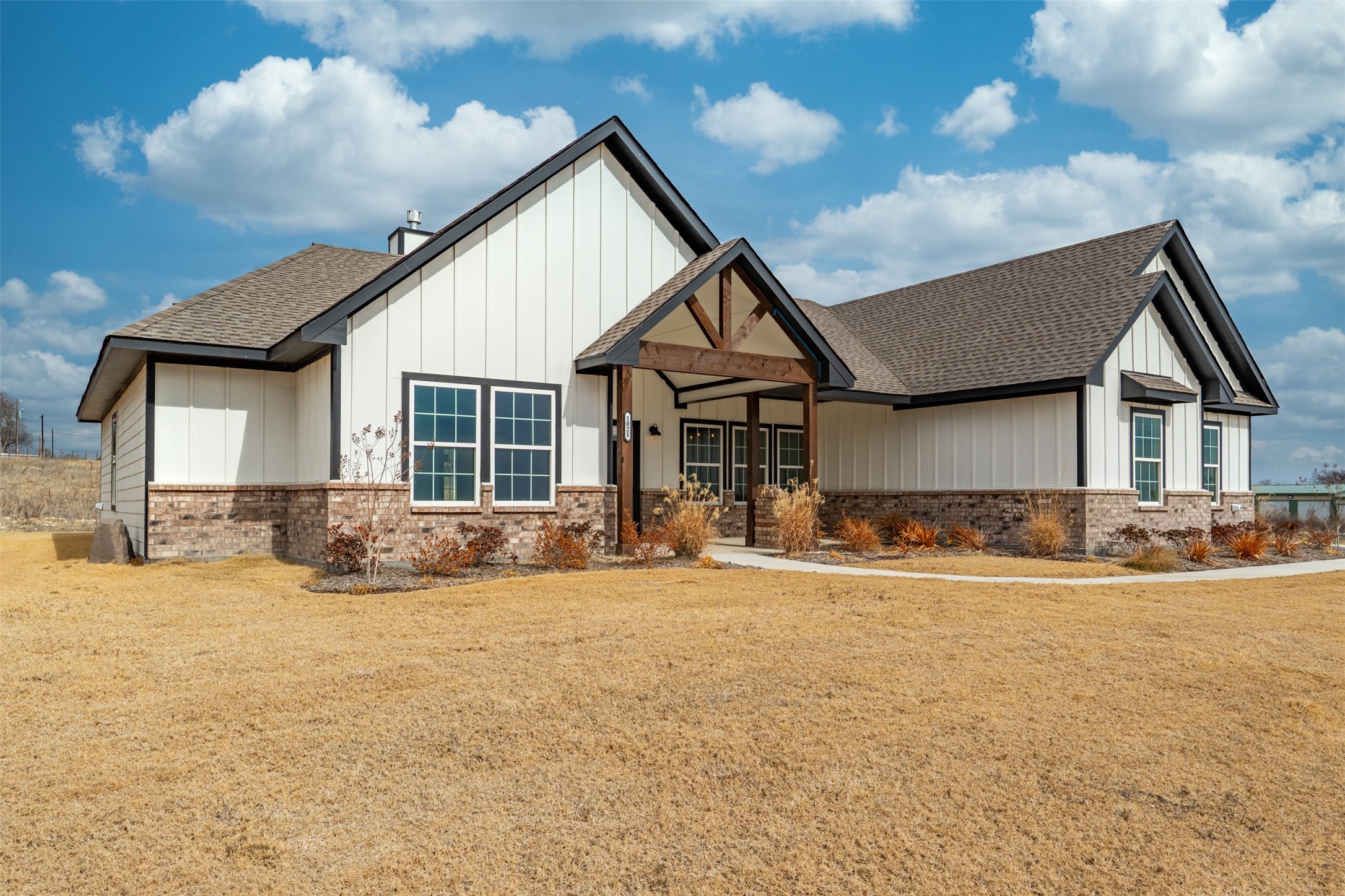1021 Don Eve Court Azle TX 76020