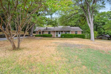 4009 High Meadows Drive Alvarado TX 76009