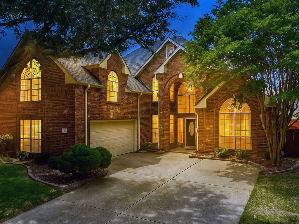 1308 Crown Point Road Mckinney TX 75072