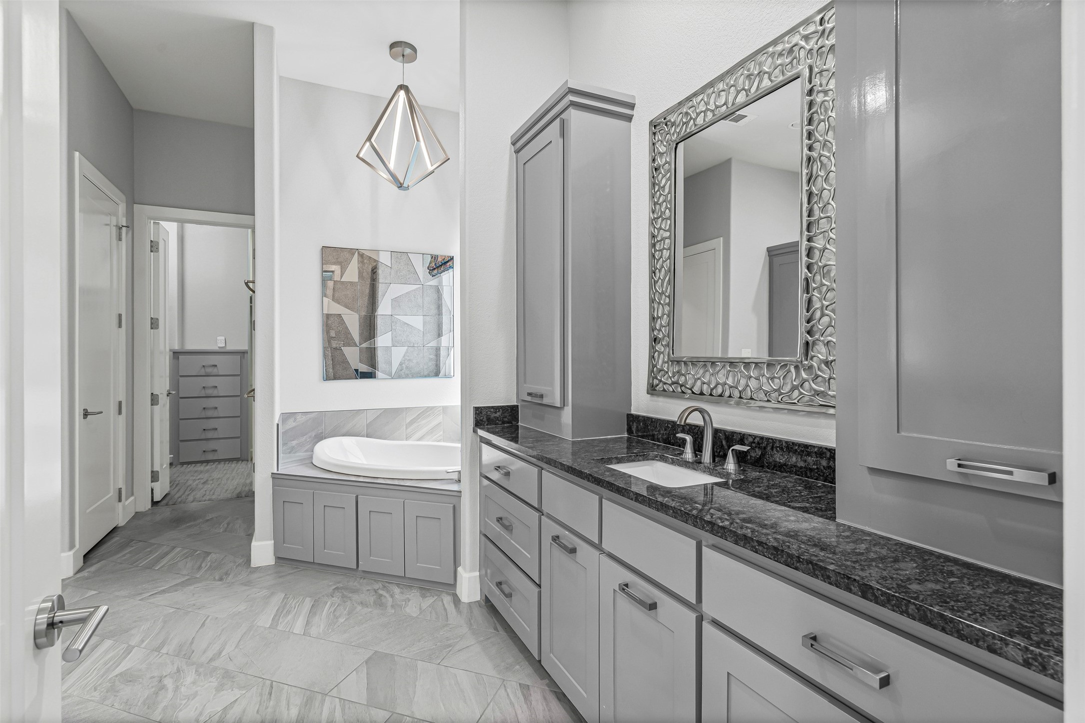 8513 Tierra Court Benbrook TX 76126