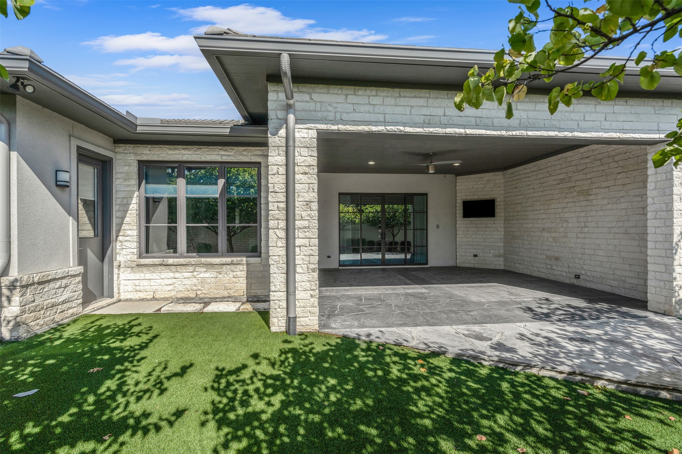 8513 Tierra Court Benbrook TX 76126