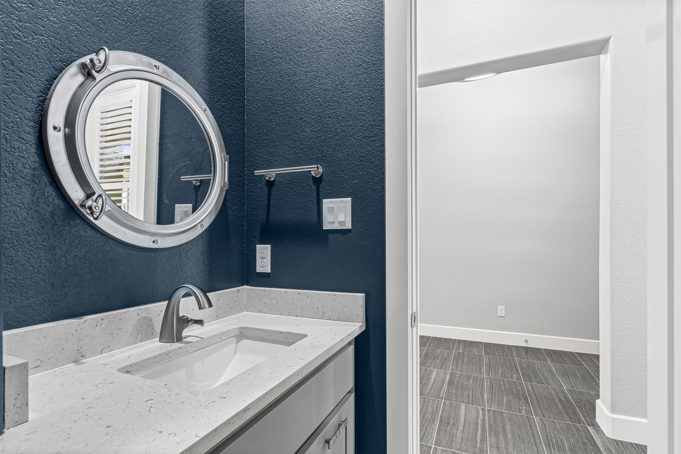 8513 Tierra Court Benbrook TX 76126