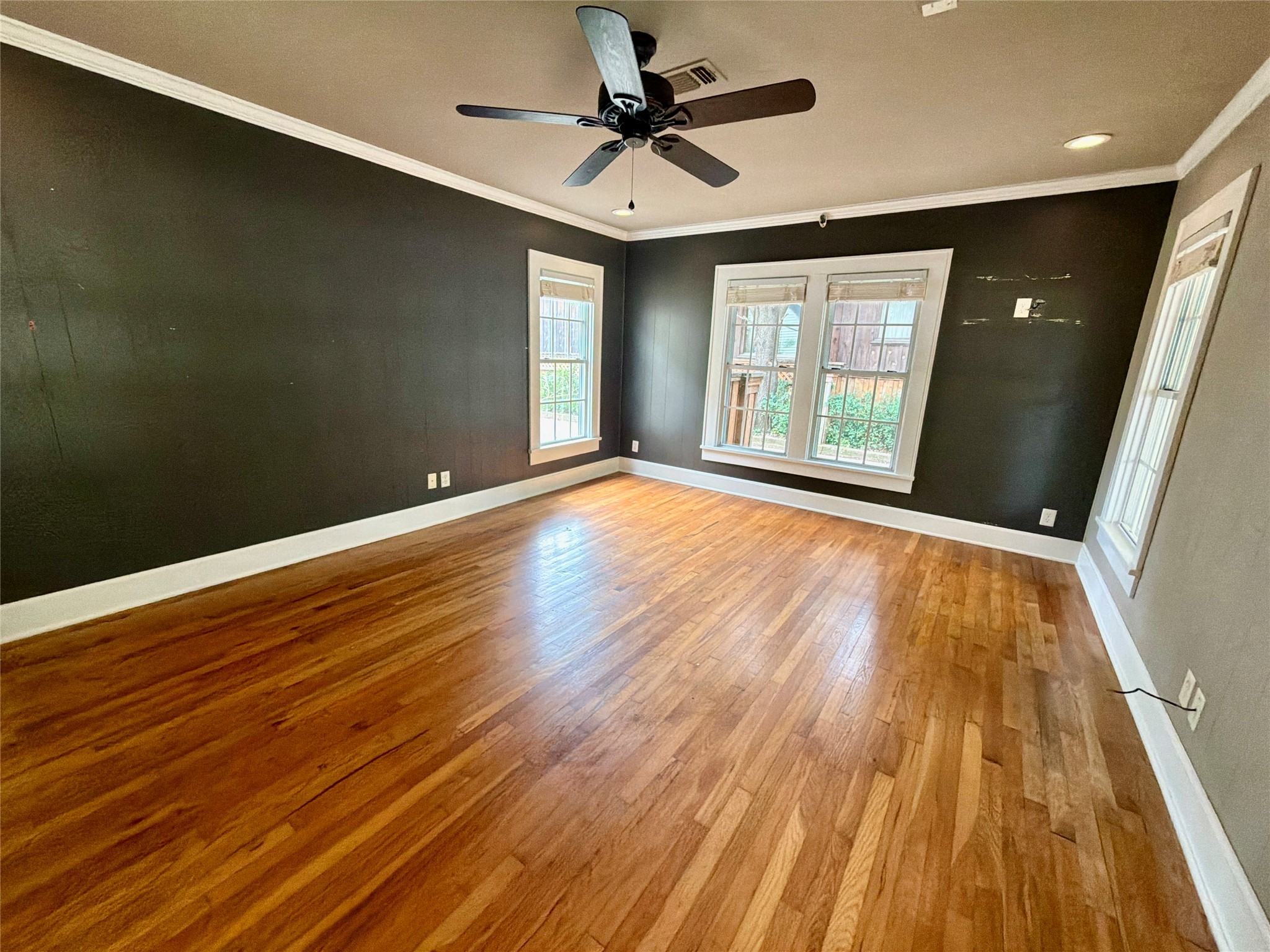 900 S Seaman Street Eastland TX 76448