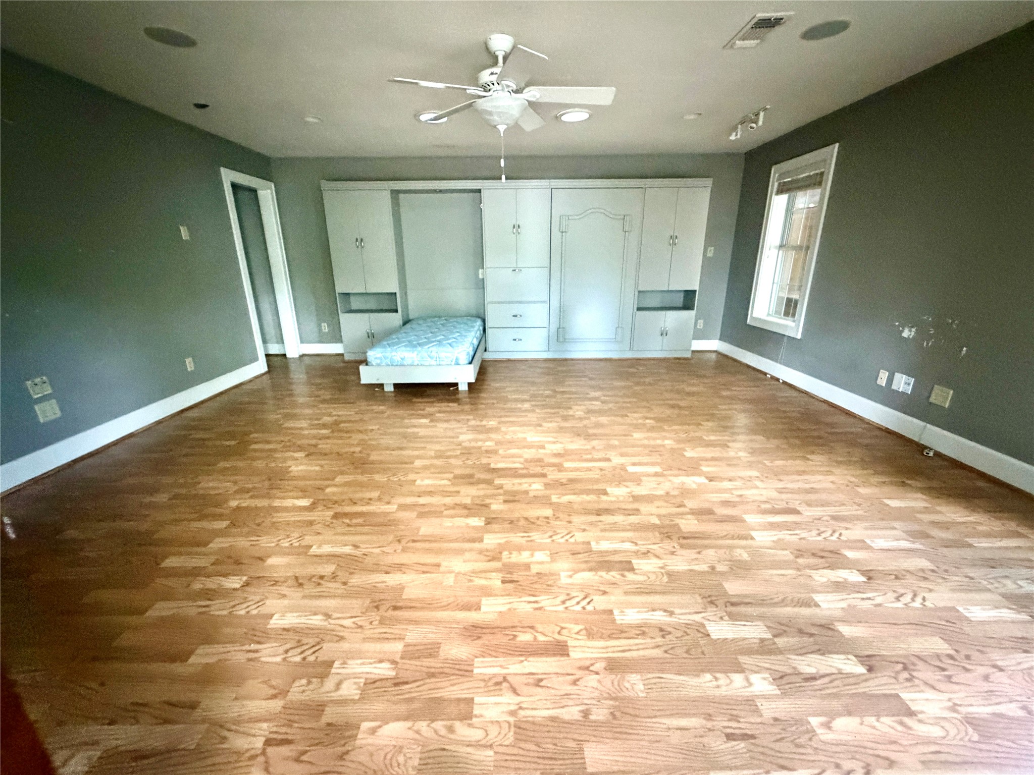 900 S Seaman Street Eastland TX 76448
