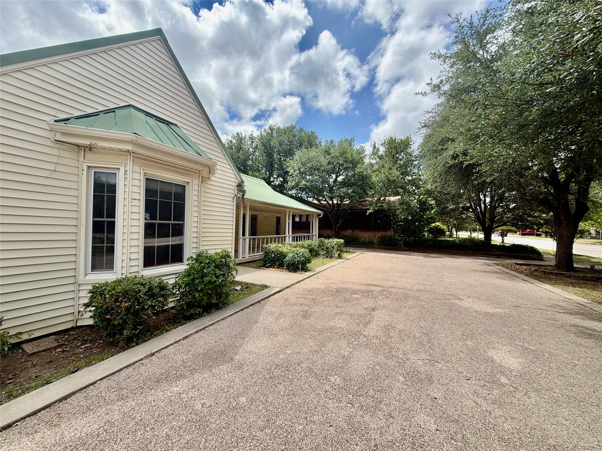 900 S Seaman Street Eastland TX 76448