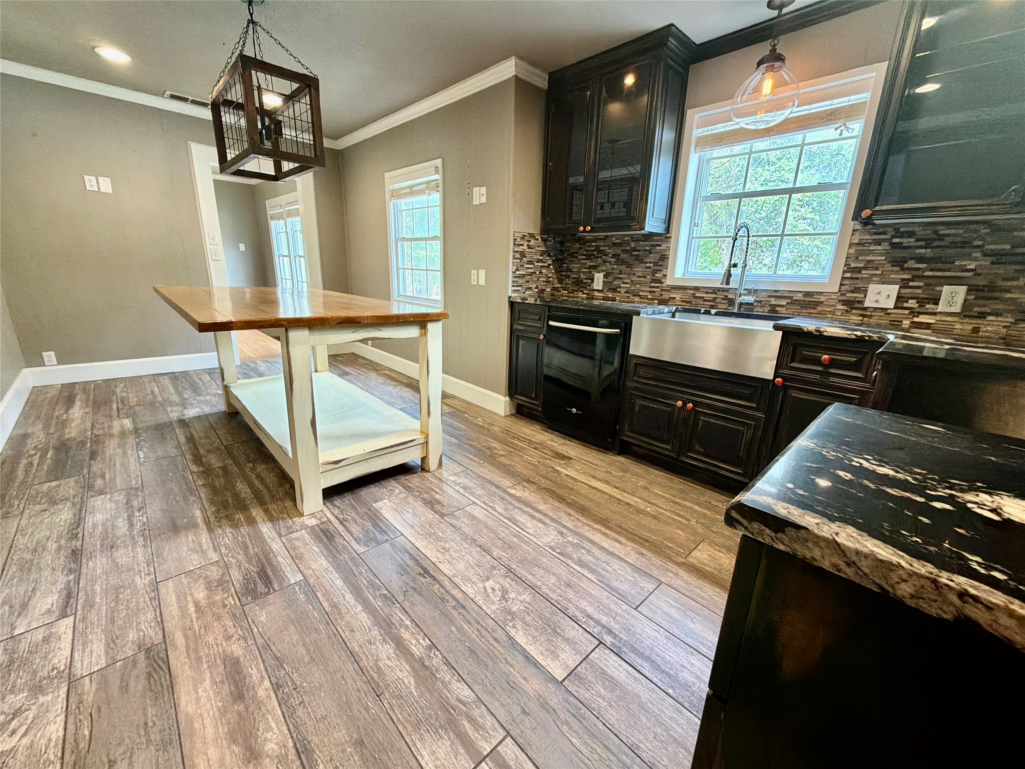 900 S Seaman Street Eastland TX 76448