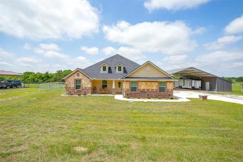 203 County Road 4221 Decatur TX 76234