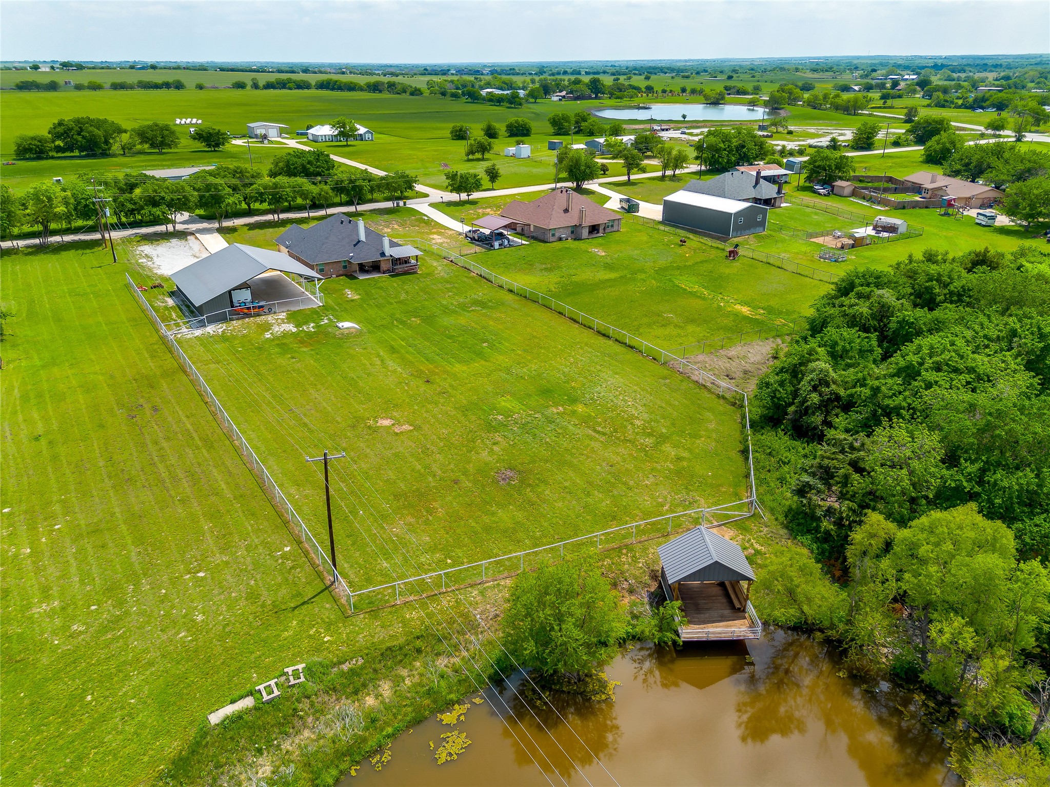 203 County Road 4221 Decatur TX 76234