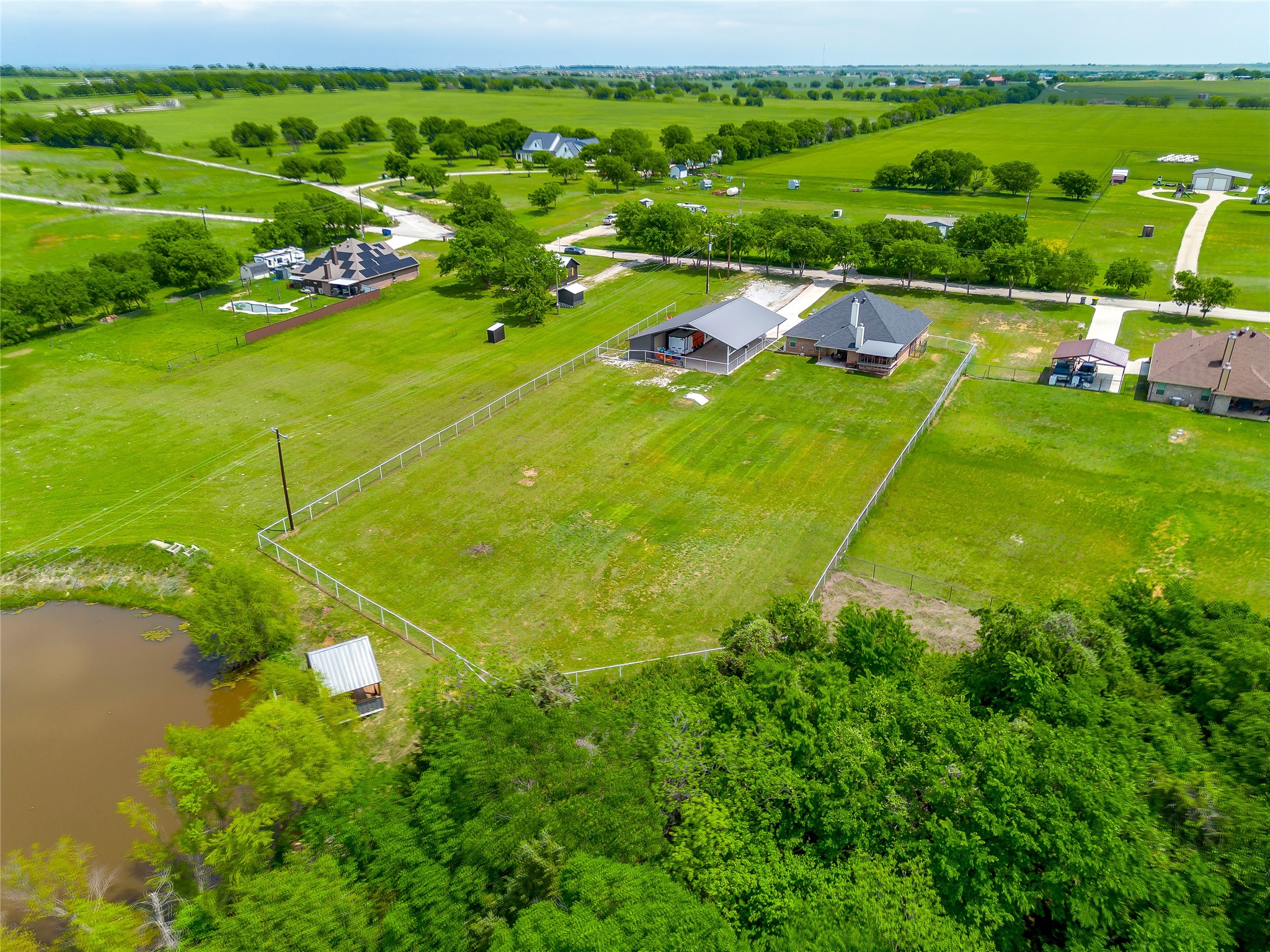 203 County Road 4221 Decatur TX 76234