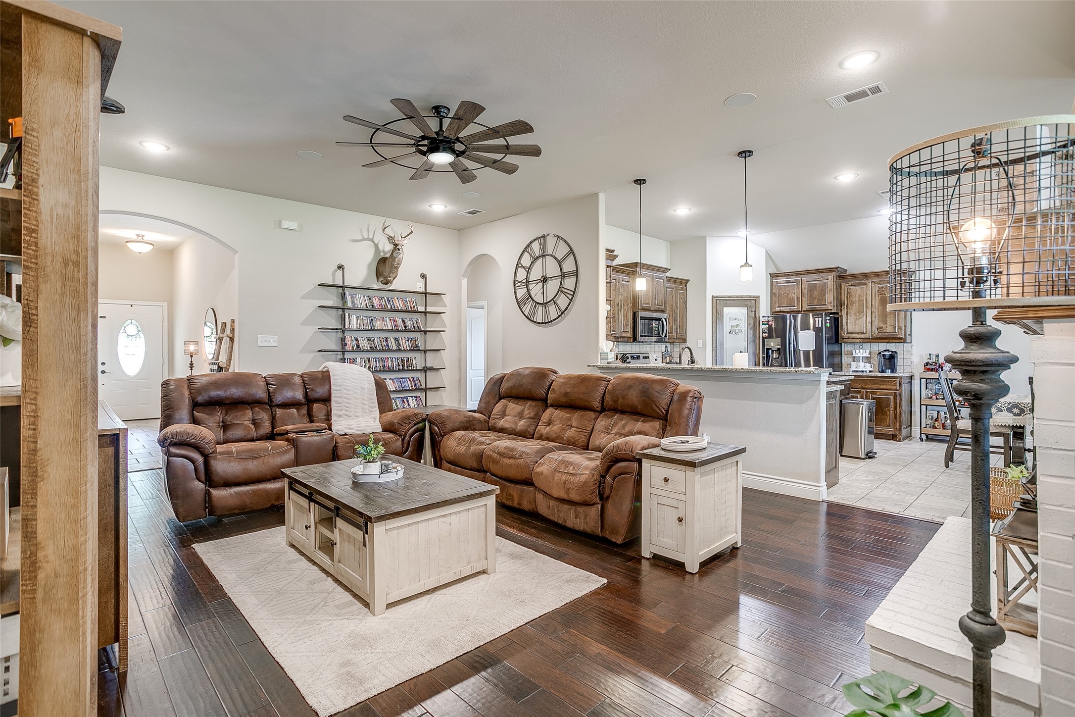 203 County Road 4221 Decatur TX 76234