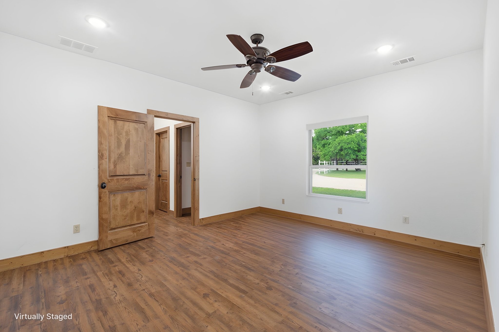1632 County Road 4125 Iredell TX 76649