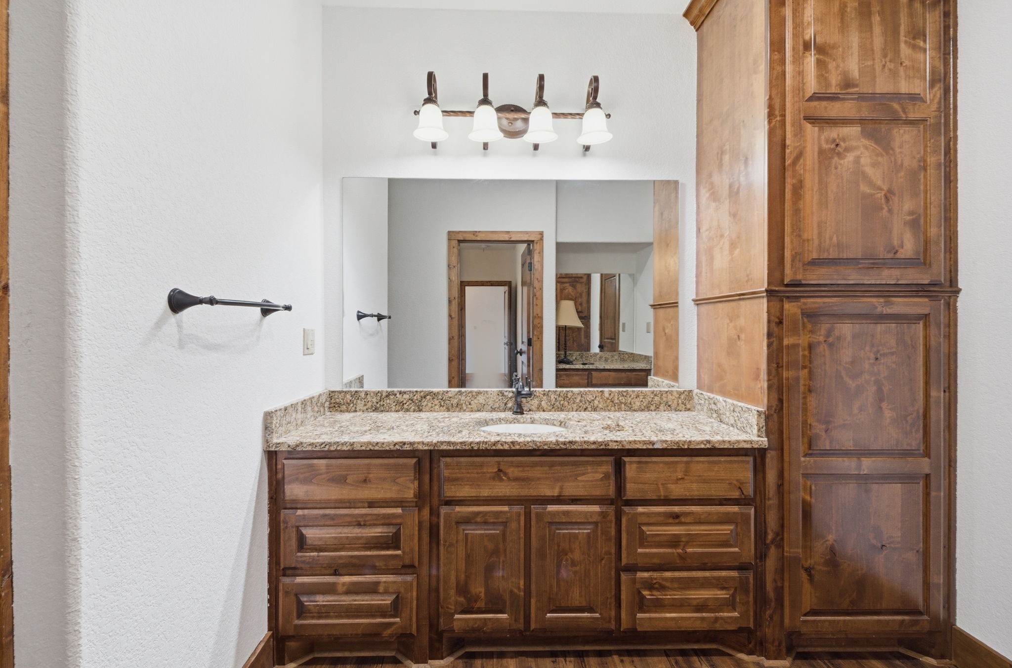 1632 County Road 4125 Iredell TX 76649