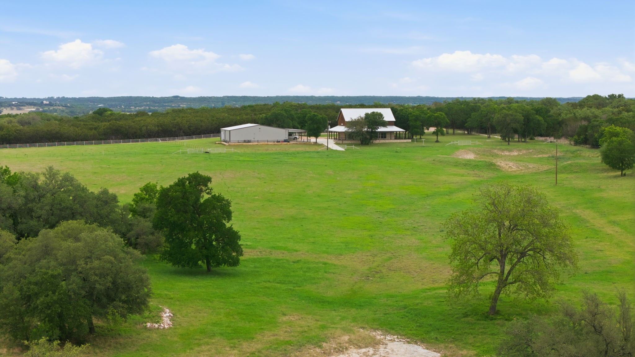1632 County Road 4125 Iredell TX 76649