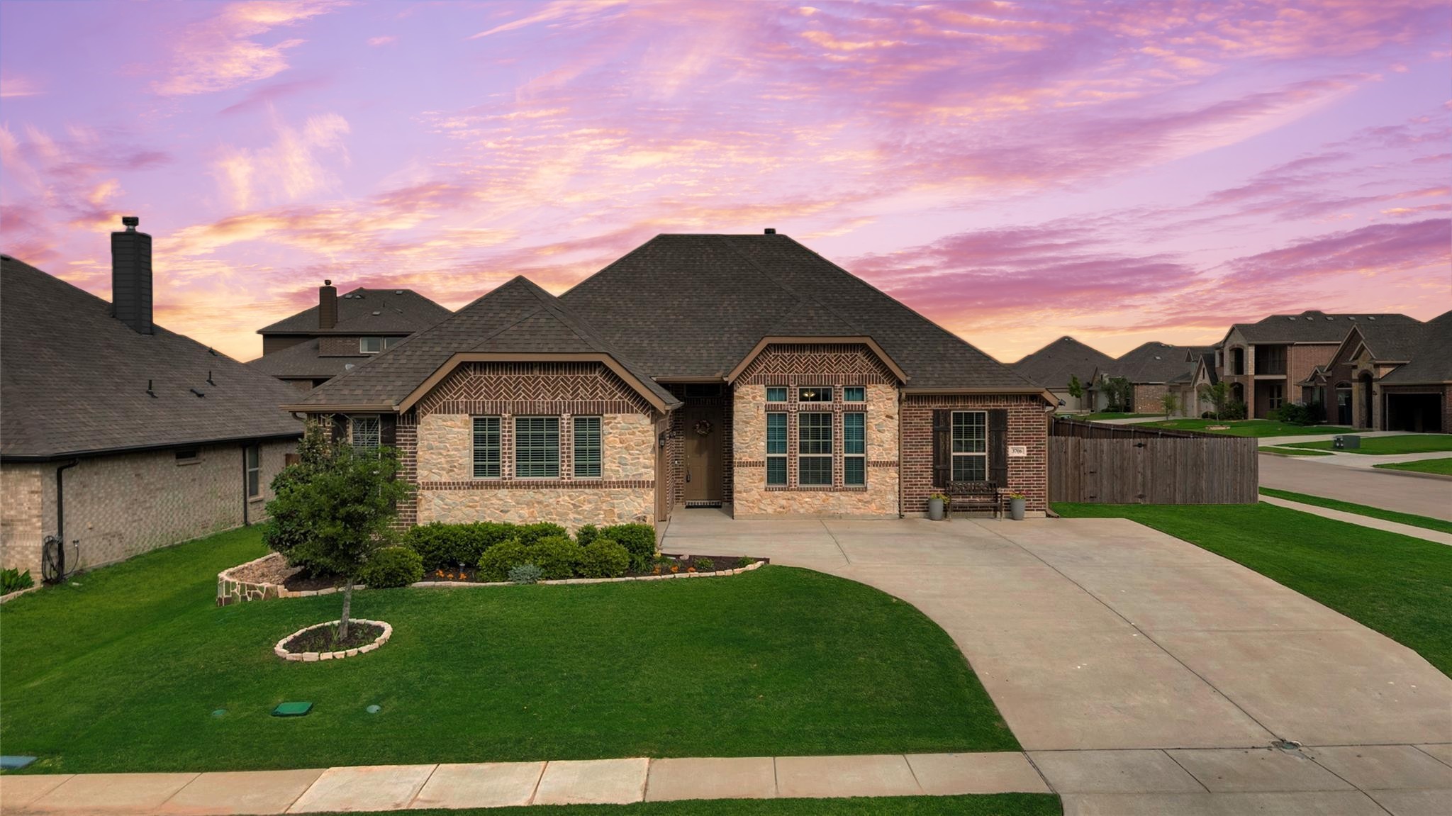 3706 Iron Horse Pass Krum TX 76249