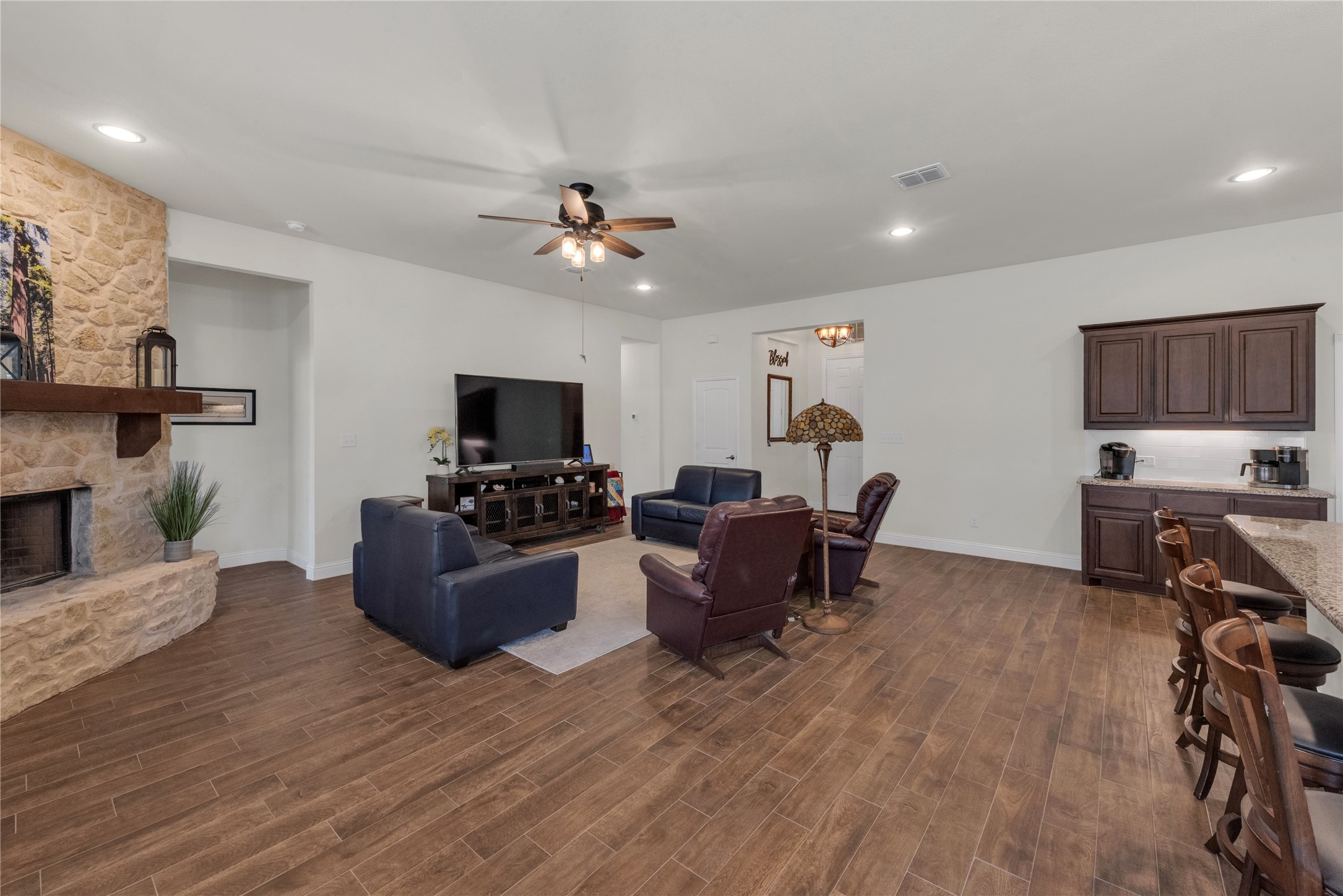 3706 Iron Horse Pass Krum TX 76249