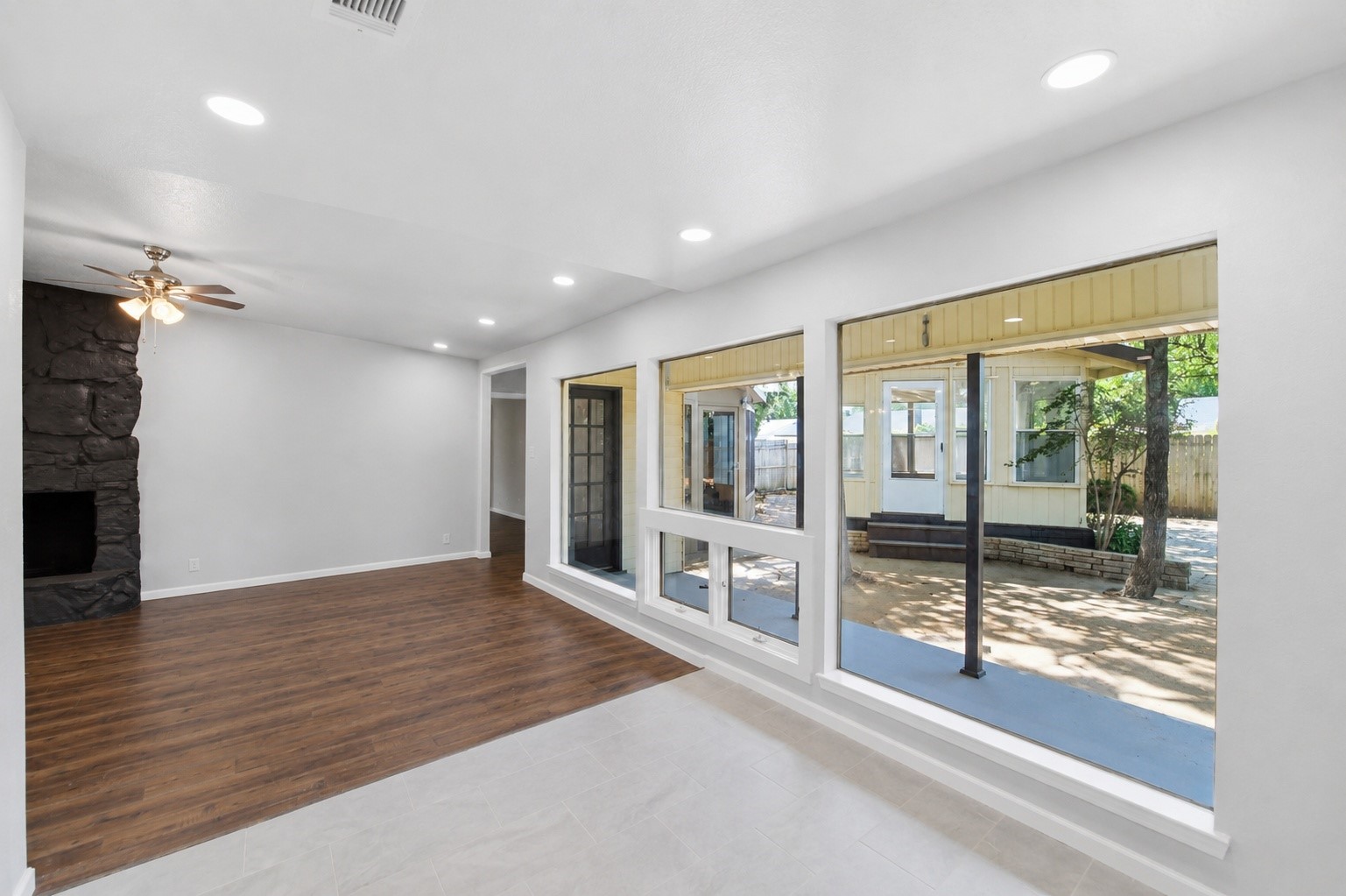 1917 Toplea Drive Euless TX 76040