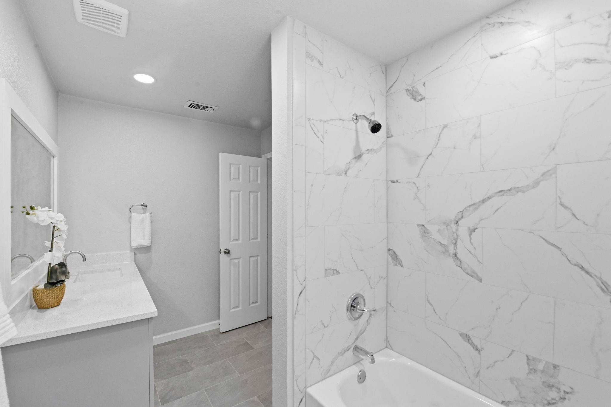 1917 Toplea Drive Euless TX 76040